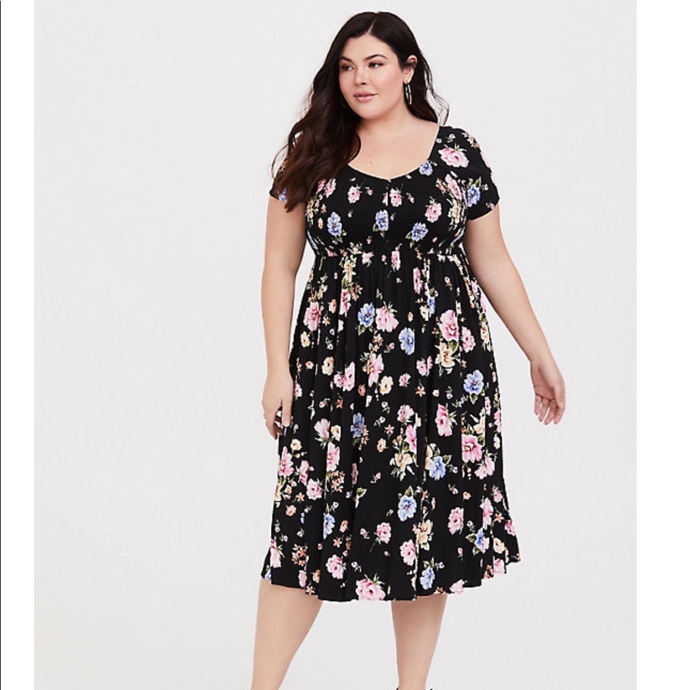 Torrid Black Floral Challis Midi Dress